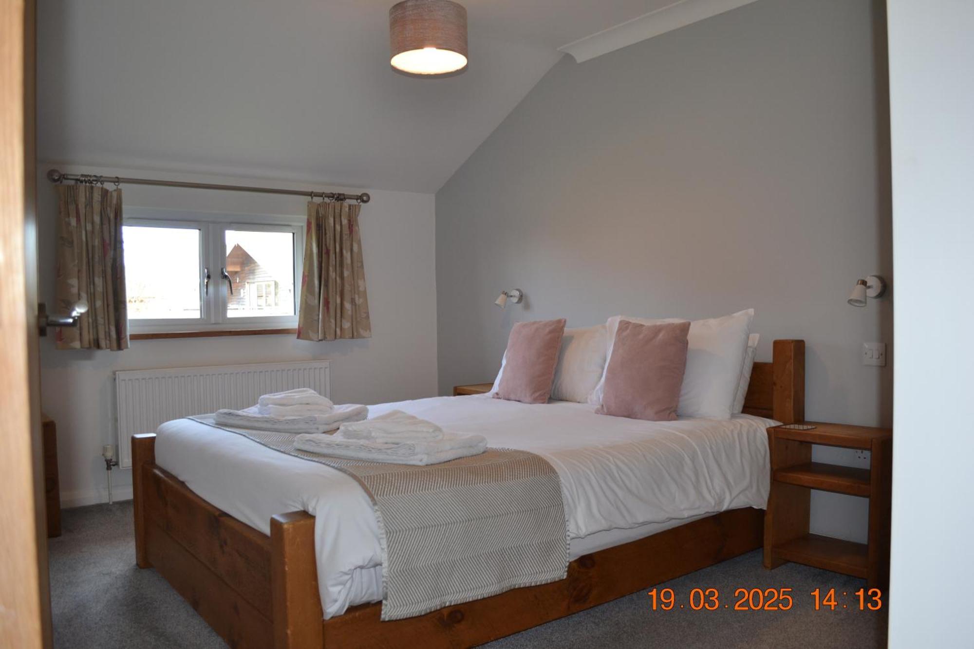 Fields End Lodges Doddington  外观 照片