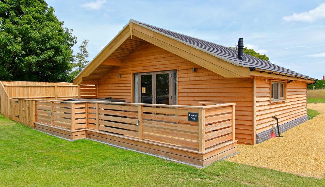 Fields End Lodges Doddington  外观 照片