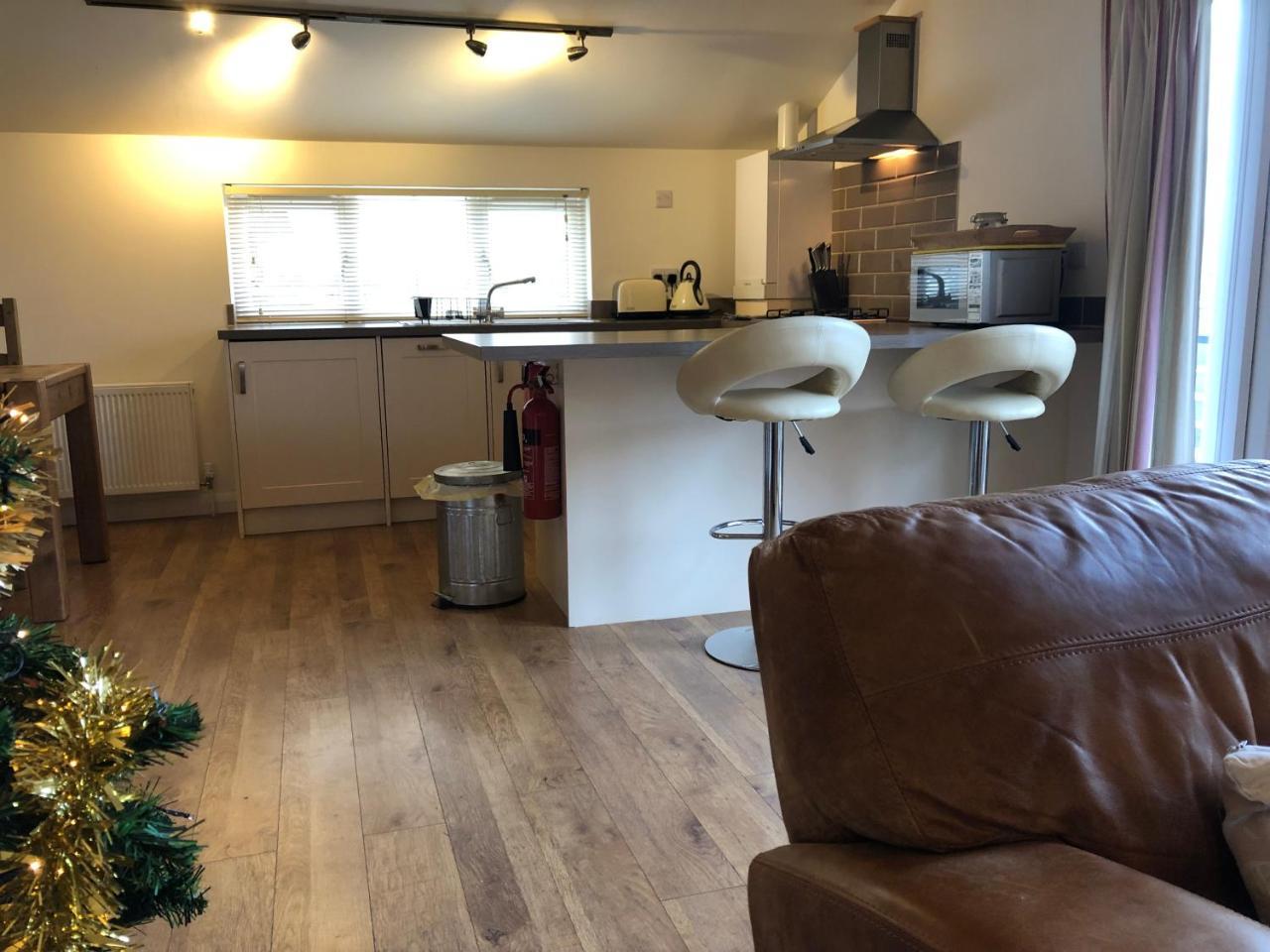 Fields End Lodges Doddington  外观 照片