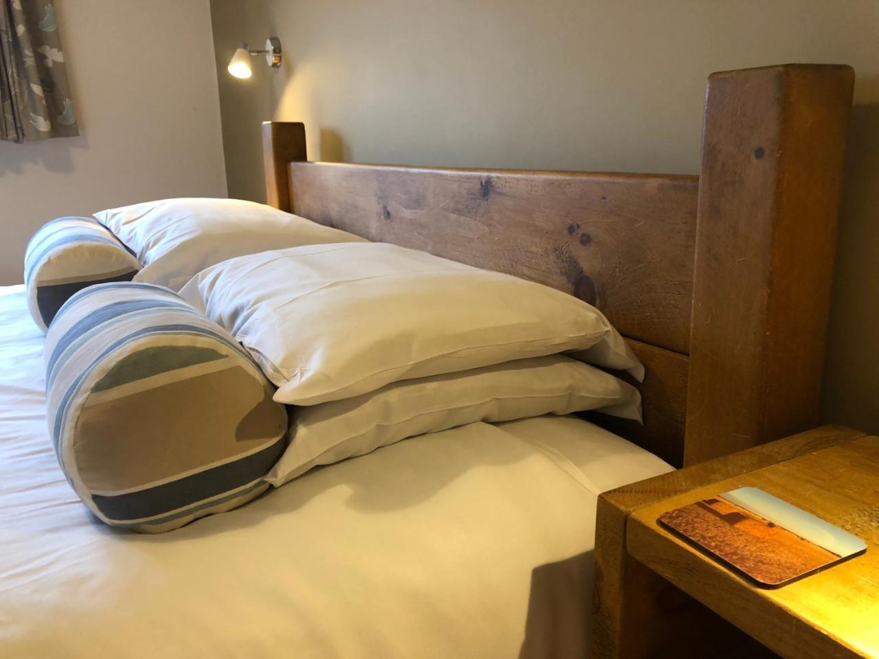 Fields End Lodges Doddington  外观 照片
