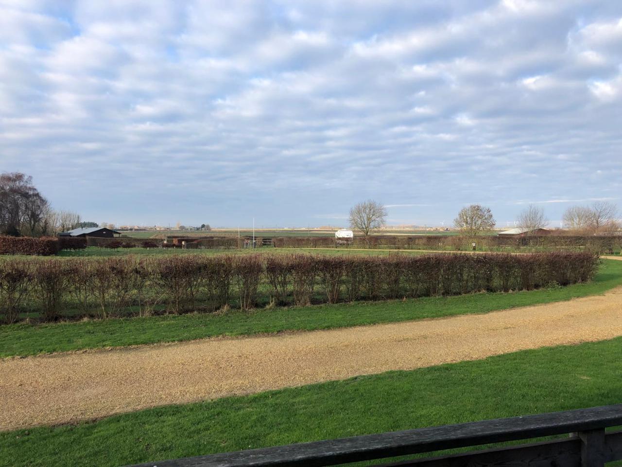 Fields End Lodges Doddington  外观 照片